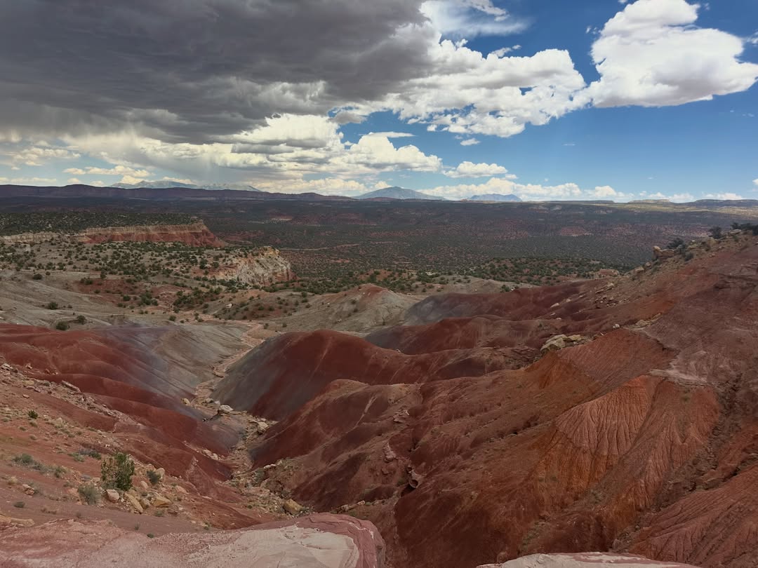 Grand Staircase–Escalante landscape photographed by UTAZNM